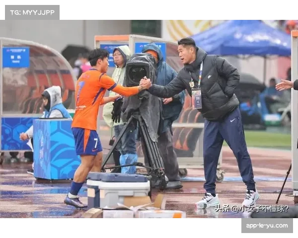 通讯：回顾山东泰山四月份三场比赛，球队在领先局面下主动降速控制转换的成功率